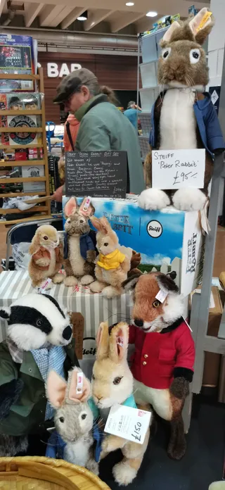 Sandown Antiques Home & Interiors Market