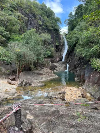 Khlong Phlu Waterfall