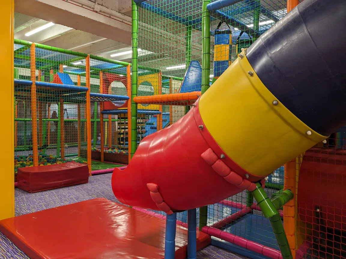Sala Zabaw dla Dzieci FIGLARNIA (dawniej PIOTRUŚ)