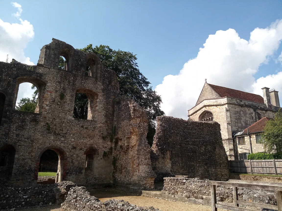 Wolvesey Castle (Old Bishop's Palace)