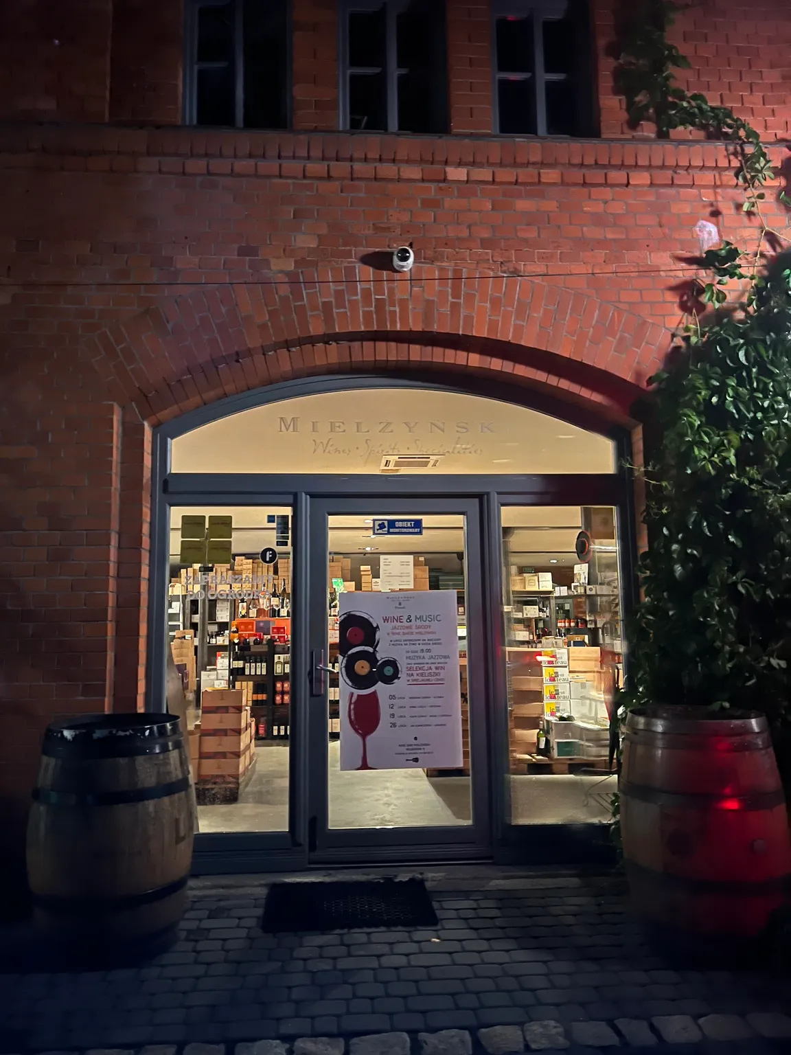 Mielżyński Poznań - Wine Bar & Sklep z winem